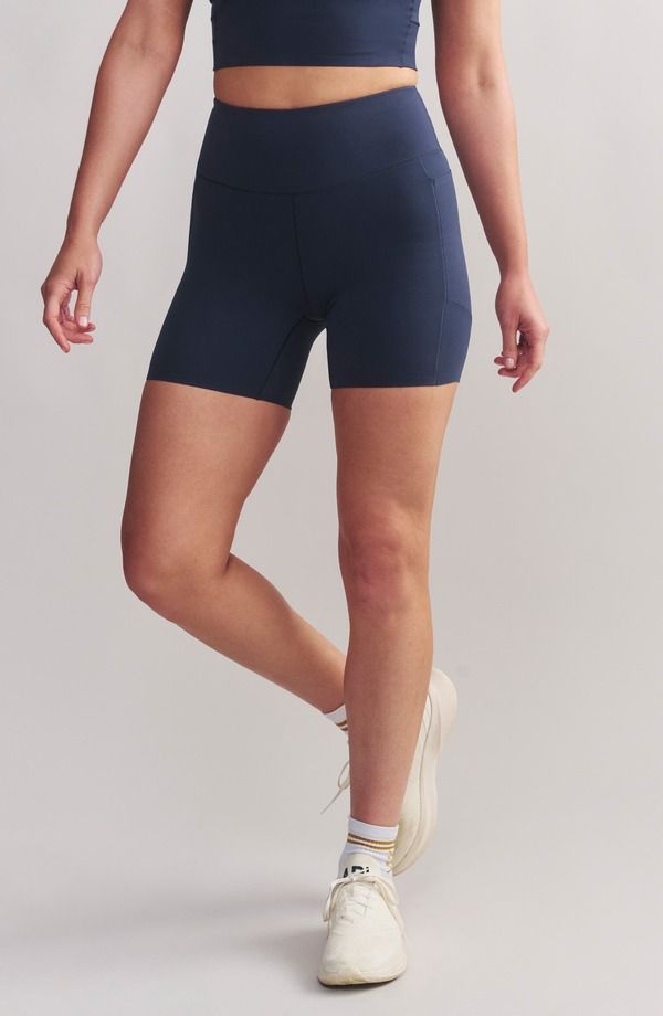 ローヌ レディース ボトムス ハーフパンツ・ショーツ ショートパンツ Rhone Revive Pocket Bike Shorts Navy Blue ネイビー
