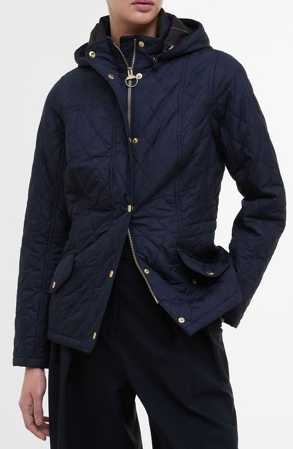 バブアー レディース アウター ジャケット・ブルゾン キルティング Barbour Millfire Hooded Quilted Jacket NavyClassic ネイビー