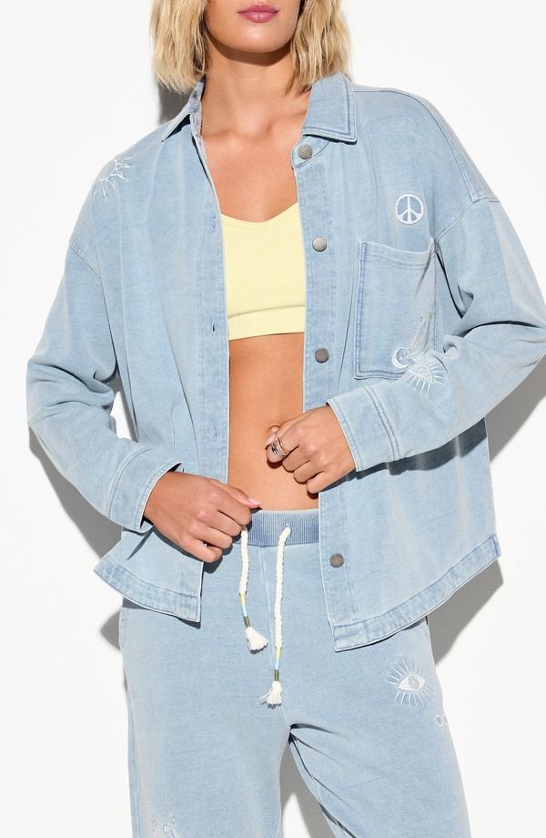 スピリチュアルギャングスタ レディース アウター パーカー・スウェット シャツ Spiritual Gangster Eye Bloom Sunny ButtonUp Shirt Bleachedenim デニム