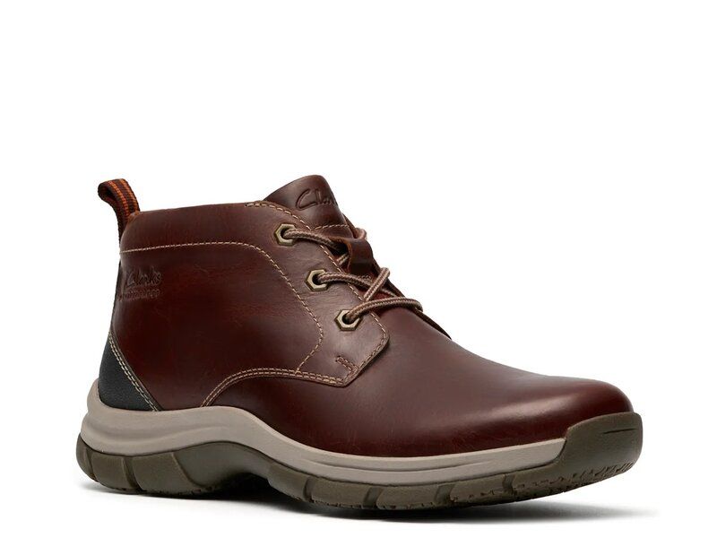 クラークス メンズ シューズ ブーツ・レインブーツ Clarks Walpath Chukka Boot Brown Leather ブラウン