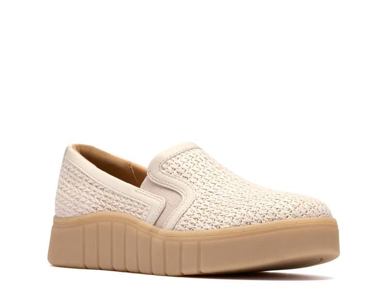クラークス レディース シューズ スリッポン・ローファー スニーカー Clarks Mykah Shine SlipOn Sneaker Natural Beige ベージュ