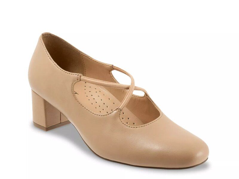 トロッターズ レディース シューズ パンプス Trotters Demi Pump Beige ベージュ