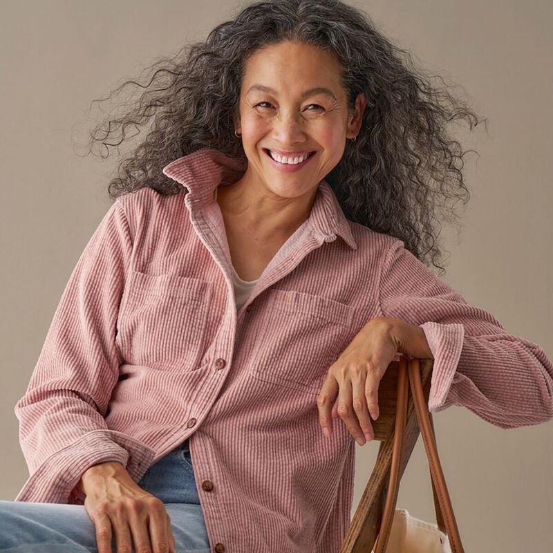 エルエルビーン レディース トップス Tシャツ コーデュロイ シャツ 長袖 LLBean Comfort Corduroy Relaxed LongSleeve Regular Shirt Womens Pale Khaki カーキ