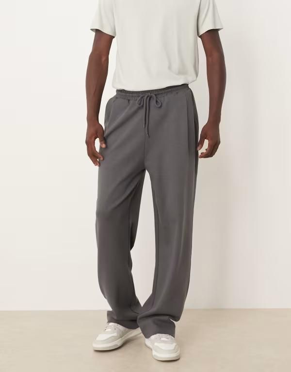 エイソス メンズ ボトムス カジュアルパンツ ワイドレッグ パンツ スウェットパンツ ASOS DESIGN wide leg sweatpants with pleats in dark CHARCOAL チャコール