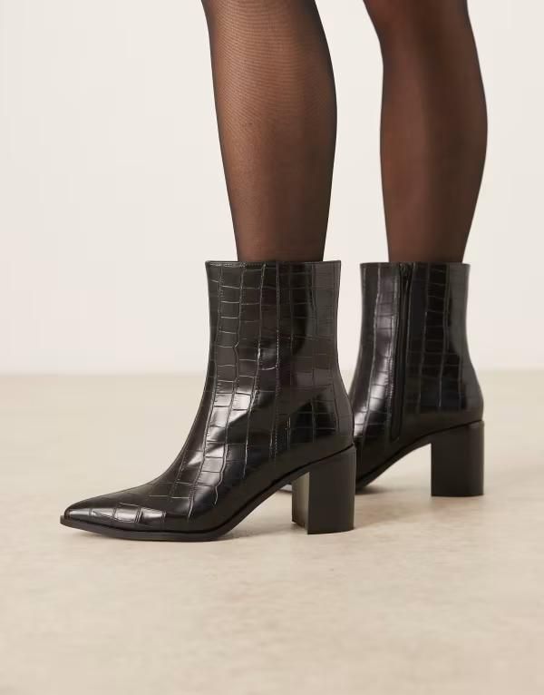 グラマラス レディース シューズ ブーツ・レインブーツ アンクル ブーツ Glamorous pointed toe ankle boots croc BLACK CROC ブラック