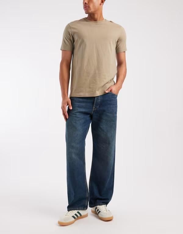 ジャック アンド ジョーンズ メンズ ボトムス デニムパンツ ジーンズ Jack Jones Ted loose leg straight jeans in mid Blue Denim デニム