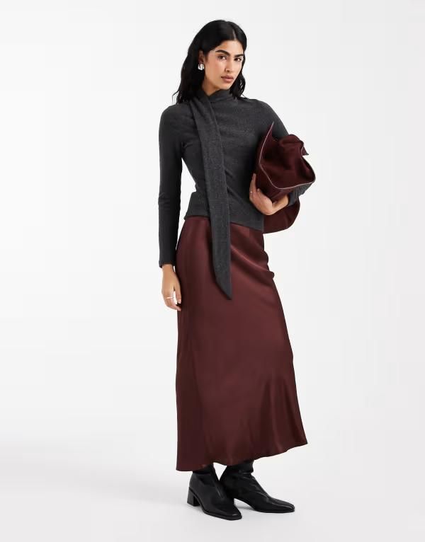 エイソス レディース ボトムスカート サテン マキシ ASOS DESIGN satin bias maxi skirt in chocolate チョコレート