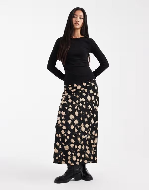 ウェンズデーガール レディース ボトムスカート サテン Wednesdays Girl midaxi satin skirt blurred spot Multi マルチカラー