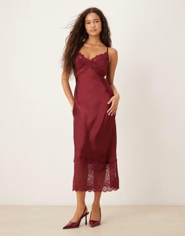 キスザスカイ レディース トップス ワンピース サテン レース Kiss The Sky satin midaxi lace detailed dress Burgundy バーガンディ 17,986円