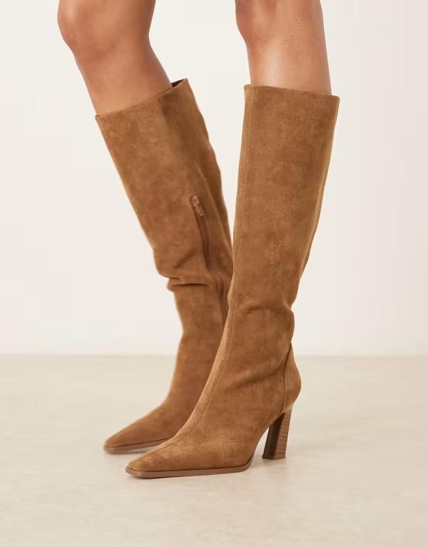 エイソス レディース シューズ ブーツ・レインブーツ スエード ブーツ ASOS DESIGN Clara chisel toe knee boots in sand suedette SAND SUEDETTE サンド
