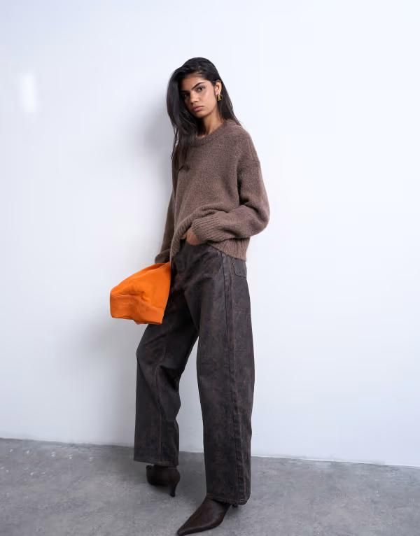 トップショップ レディース ボトムス デニムパンツ ジーンズ Topshop Column mid rise jeans crackle BROWN CRACKLE ブラウン