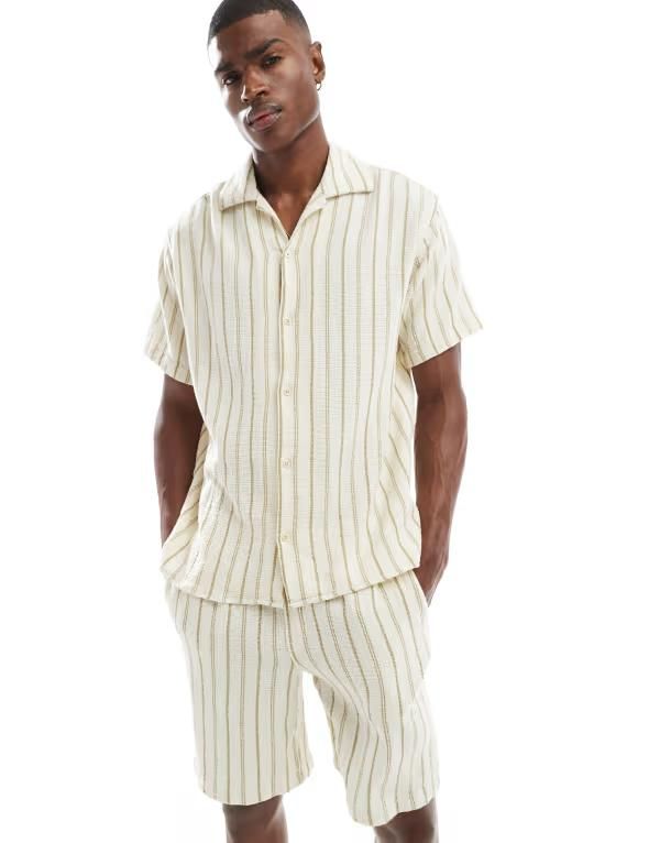 ジャック アンド ジョーンズ メンズ トップス シャツ Jack Jones revere collar shirt in cream green stripe part of a set Cedar クリーム