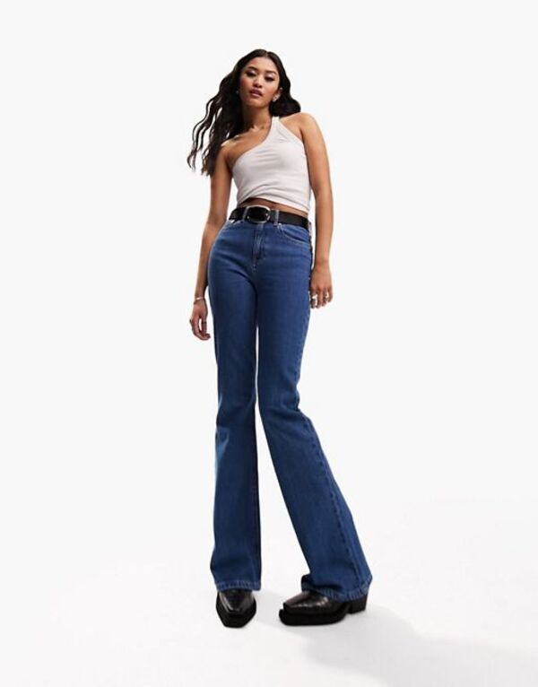 エイソス レディース ボトムス デニムパンツ ジーンズ ASOS DESIGN flared jeans in mid MID BLUE ブルー