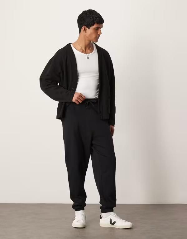 エイソス メンズ ボトムス カジュアルパンツ オーバーサイズフィット スウェットパンツ ASOS DESIGN essentials oversized fit sweatpants in heather Gray Heather グレー