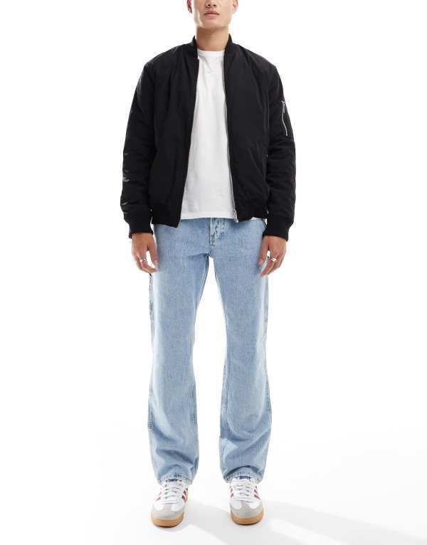 オンリーアンドサンズ メンズ ボトムス デニムパンツ ジーンズ ONLY SONS edge straight fit jeans in light blue 90s wash Light blue denim デニム