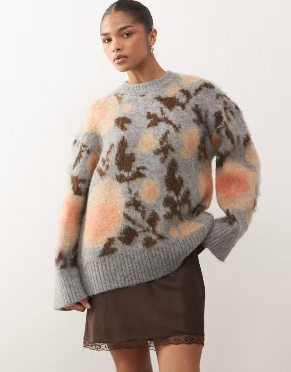 モンキ レディース アウター ニット・セーター フラワー柄 プリント フラワー Monki floral jacquard knit sweater and jacquard print Gray lilac グレー