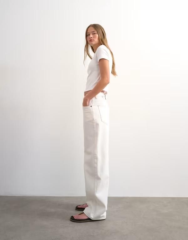 トップショップ レディース ボトムス デニムパンツ リラックスフィット ローライズ ジーンズ Topshop Cinch low rise relaxed fit jeans in bone