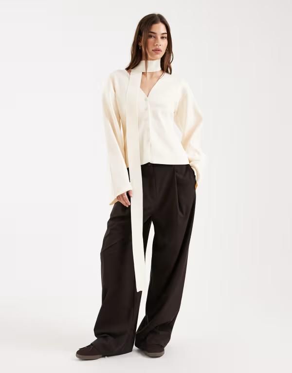 エイソス レディース アウター カーディガン ニット ASOS DESIGN knit structured cardigan with scarf in cream クリーム