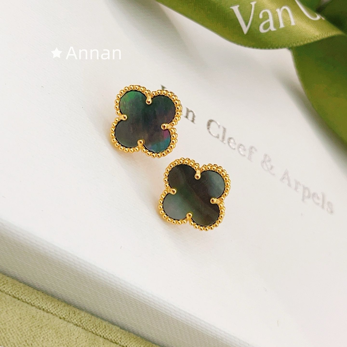 人気商品 ★★ 新品 VAN CLEEF & ARPELS ヴァン クリーフ アンド アーペルズ ピアス レディース 結婚式 卒業式 清楚 イベント 入学式