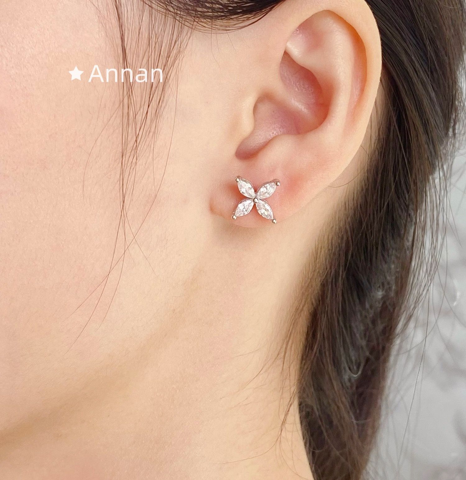 最終値下げ 美品新品 TIFFANY & CO. ティファニー ピアス レディース 結婚式 卒業式 清楚 イベント 入学式