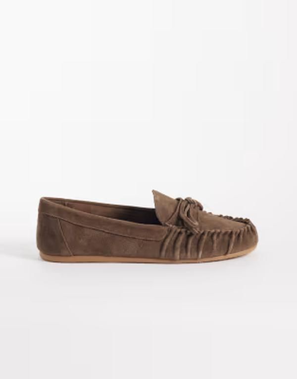 マンゴ レディース シューズ スリッポン・ローファー ギャザー スエード Mango 100 suede loafers with ruchedetail in chocolate TAN タン