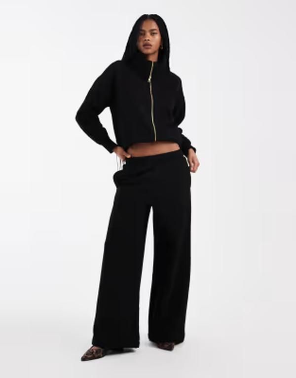 ミスセルフフリッジ レディース ボトムス カジュアルパンツ ワイドレッグ スウェットパンツ Misselfridge premium wide leg sweatpants part of a set Black ブラック