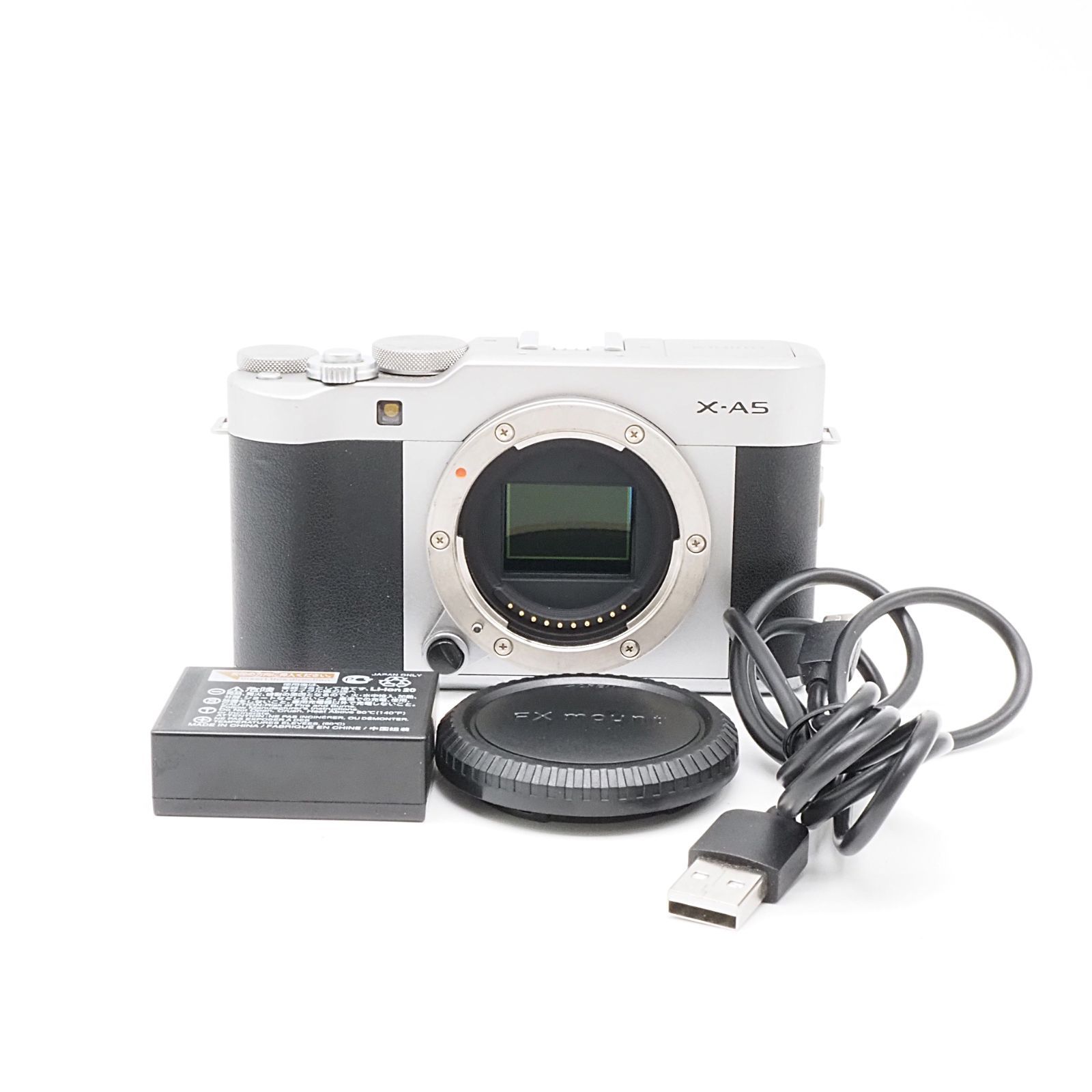 ■美品■ FUJIFILM(フジフイルム) X-A5 シルバー ミラーレス一眼カメラ ボディ