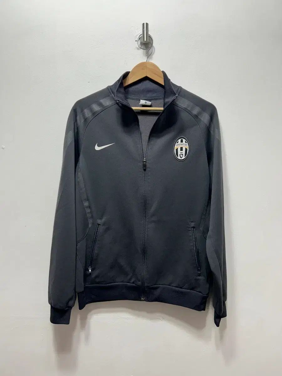 NIKE ユヴェントス トラックジャージ ブラック M