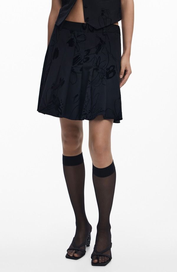 デジグアル レディース ボトムスカート フラワー柄 プリーツ ミニ 刺繍 フラワー Desigual Floral Embroidered Pleated Miniskirt Black ブラック