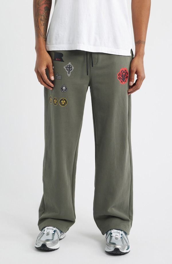 アールティーエー メンズ ボトムス カジュアルパンツ ストレート スウェットパンツ グラフィック RtA Cameron Military Graphic Straight Leg Sweatpants Olive Military Patch オリーブ