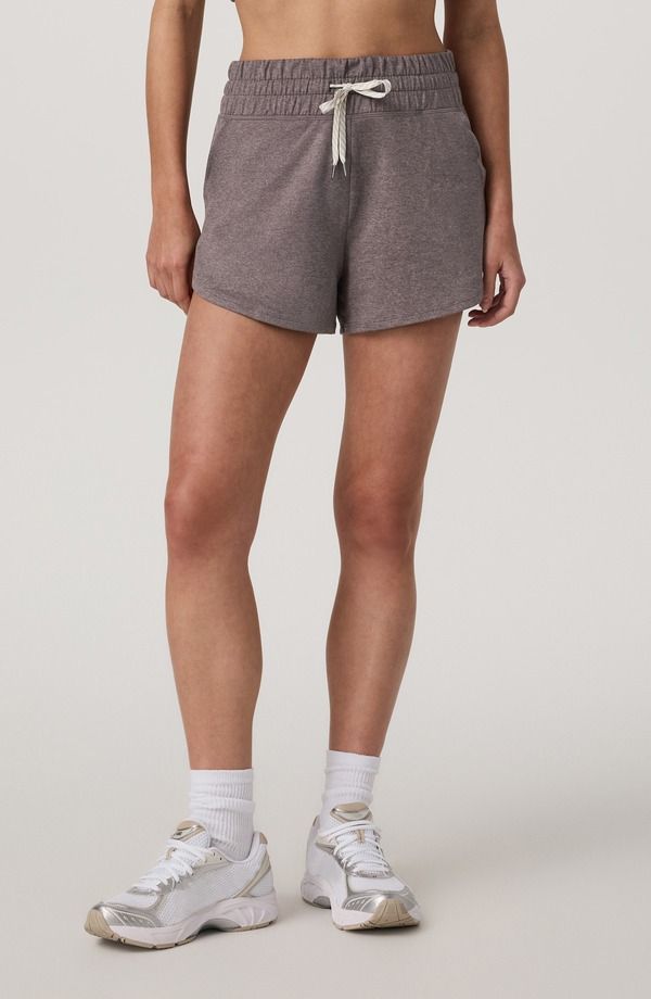 ビュオーリ レディース ボトムス ハーフパンツ・ショーツ ショートパンツ Vuori Halo 20 Performance Shorts Huckleberry Heather ヘザー 16,186円