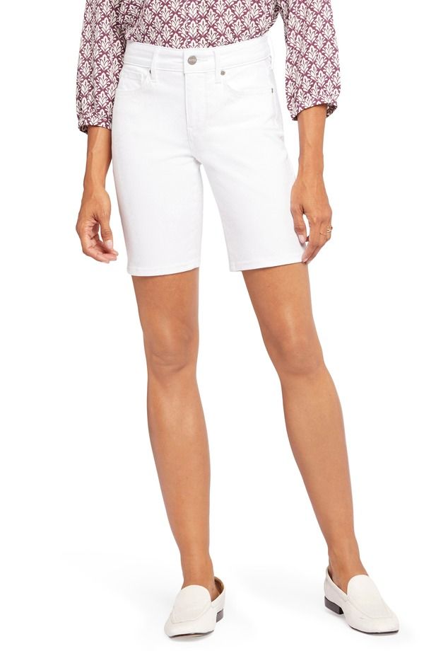エヌワイディージェイ レディース ボトムス デニムパンツ サイドスリット ショートパンツ NYDJ Ella Side Slit Denim Bermuda Shorts Optic White ホワイト