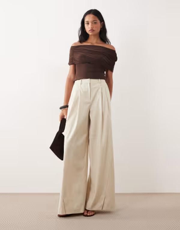 ノーバディーズ チャイルド レディース ボトムス カジュアルパンツ Nobodys Child tailored pleat front pants in cream part of a set Cream クリーム