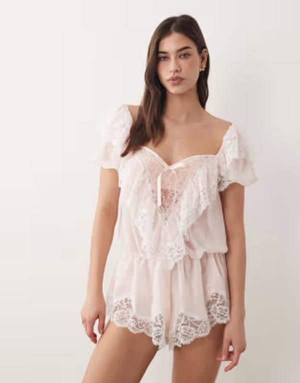 フォーラブアンドレモン レディース トップス ジャンプスーツ ロンパース レース For Love Lemons Grace lace hem bow detail romper in light Pink ピンク