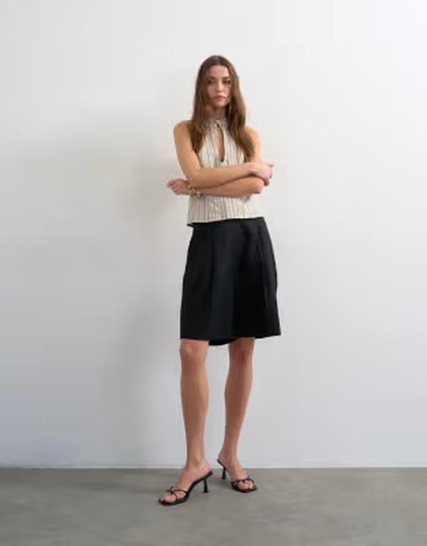 トップショップ レディース ボトムス ハーフパンツ・ショーツ ショートパンツ リネン Topshop tailored linen blend ovoid bermuda shorts black ブラック