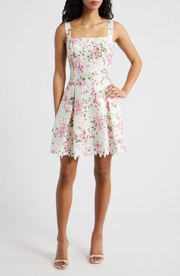 ルーシーパリ レディース トップス ワンピース カットアウト ミニ レース Lucy Paris Amiri Lace Cutout Minidress White Floral ホワイト