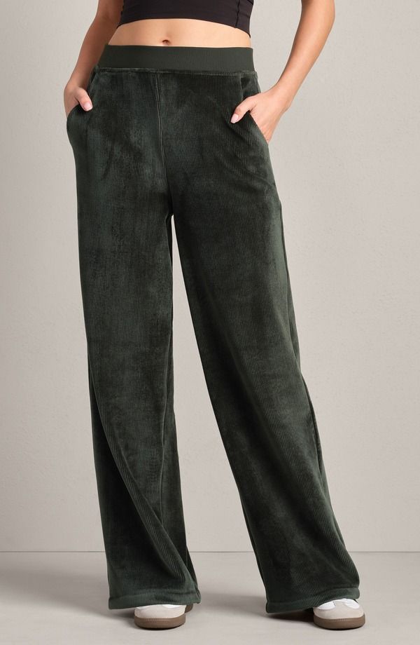 ローヌ レディース ボトムス レギンス ワイドレッグ コーデュロイ パンツ Rhone Corduroy Wide Leg Pants Dark Moss