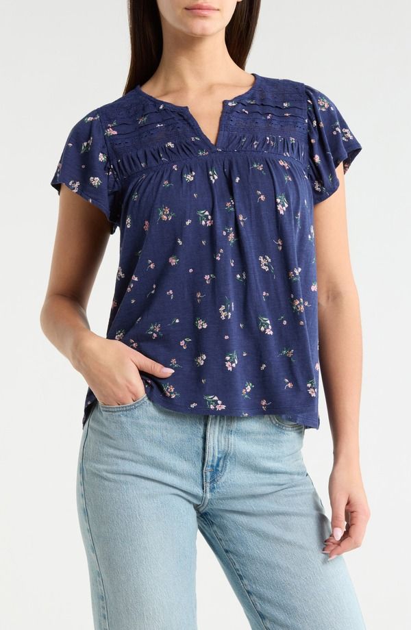 ラッキーブランド レディース トップス シャツ フラワー柄 コットン フラワー Lucky Brand Floral Flutter Sleeve Cotton Blend Top Navy Floral ネイビー