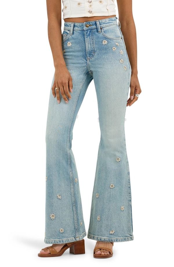 リー レディース ボトムス デニムパンツ フレア 刺繍 ジーンズ Leembroidered Wide Flare Leg Jeans Miss Her