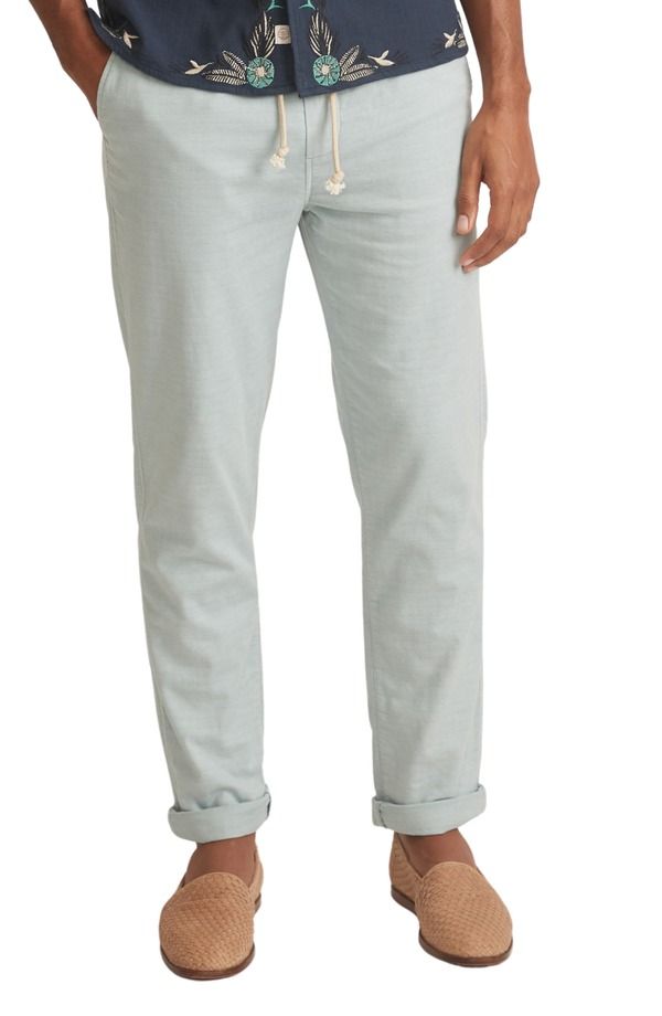 マリーン レイヤー メンズ ボトムス カジュアルパンツ ストレート コットン Marine Layer Saturday Slim Straight Leg Stretch Cotton Beach Pants Light Blue ブルー