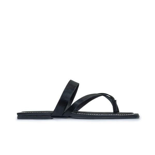 ベルナード レディース シューズ サンダル Bernardo Footwear Ocana Toe Ring Sandal Black ブラック