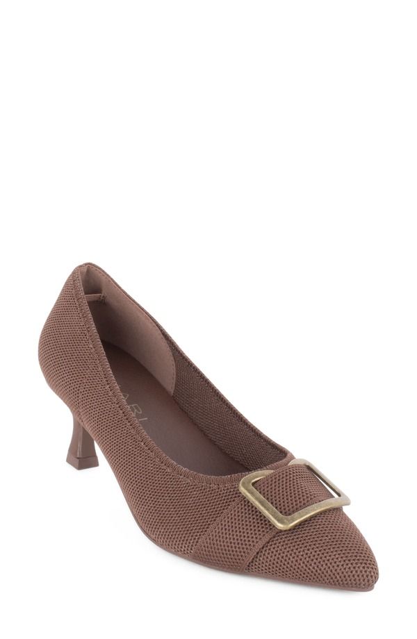 タハリ レディース シューズ ヒール Tahari Canterbury Kitten Heel Pump Brown ブラウン