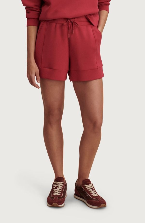 バーレイ レディース ボトムス ハーフパンツ・ショーツ ハイウエスト ショートパンツ Varley Atrium High Waist Shorts Rich Raspberry