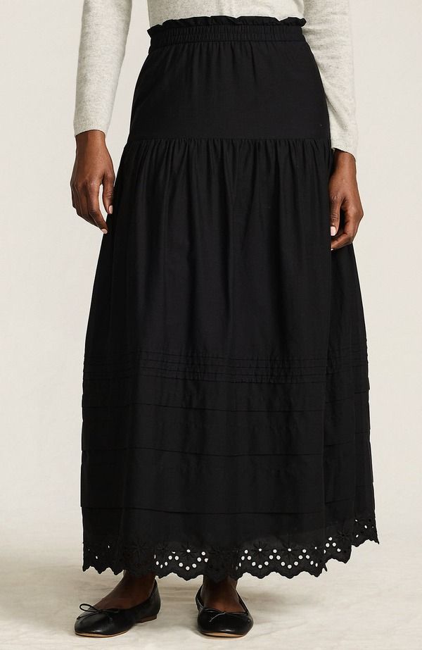 ランズエンド レディース ボトムスカート ティアード マキシ Lands End Voile Tiered Eyelet Maxi Skirt Black ブラック