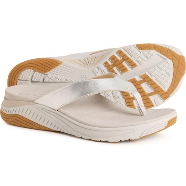 ダンスコ レディース シューズ サンダル レザー Dansko Rosemary Sandals Leather For Women Silver Metallic シルバー