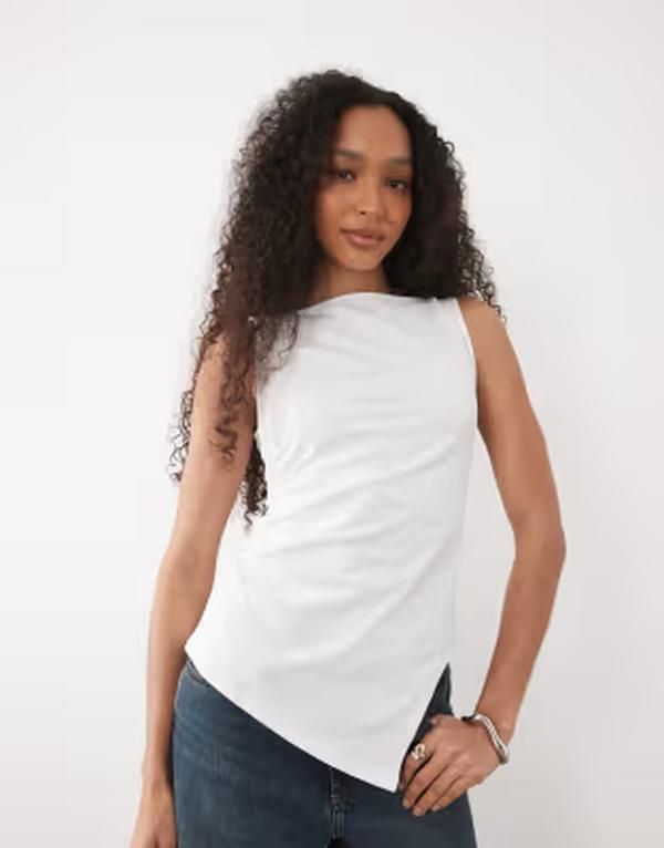 エイソス レディース トップス Tシャツ アシンメトリー ASOS DESIGN heavy weight slash neck asymmetric longline top WHITE ホワイト