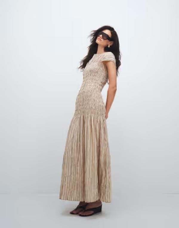 アンドアザーストーリーズ レディース トップス ワンピース ギャザー マキシ Other Stories ruched crinkle maxi dress BEIGE ベージュ