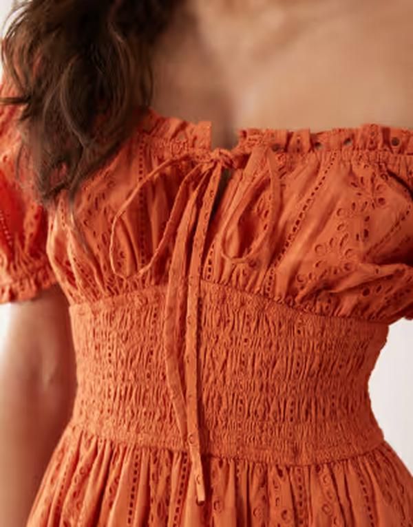 ミスセルフフリッジ レディース トップス ワンピース マキシ Misselfridgeyelet milkmaid maxi dress in burnt orange Burnt orange オレンジ