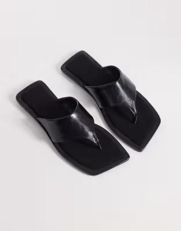 エイソス レディース シューズ サンダル ASOS DESIGN Feline square toe sandals Black ブラック