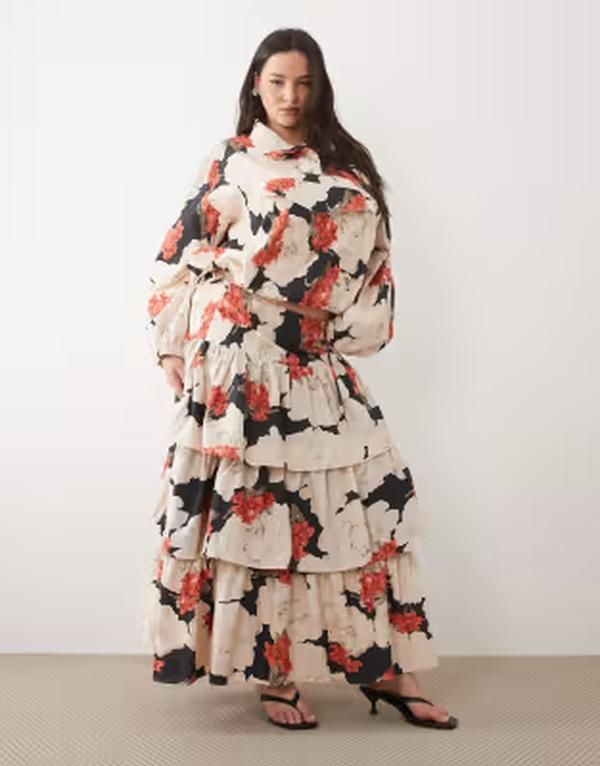 エイソス レディース ボトムスカート ティアード フラワー柄 マキシ フラワー ASOS DESIGN Curve tieredrop waist maxi skirt floral part of a set Floral レッド